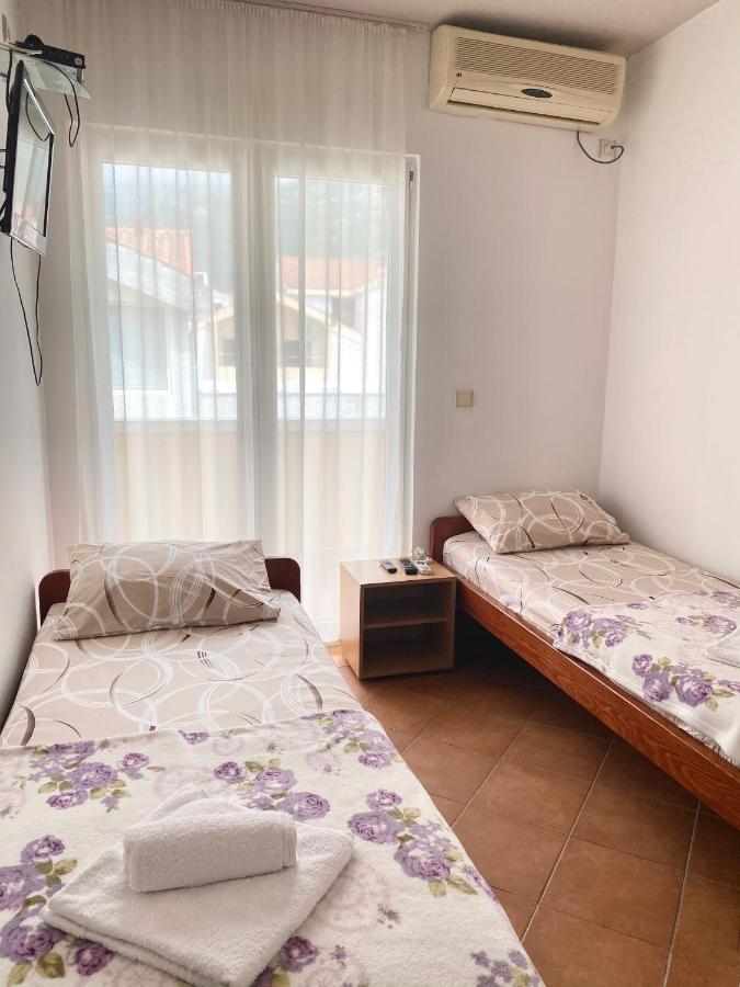 Guest House Villa Natali Budva Exterior foto